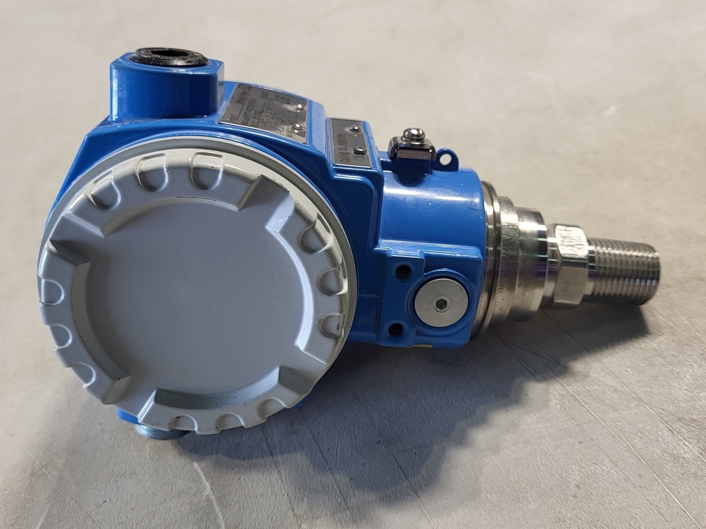 SURPLUS NEW ENDRESS+HAUSER PMP71-WCC1P21RAAAU Cerabar-S Digital Pressure