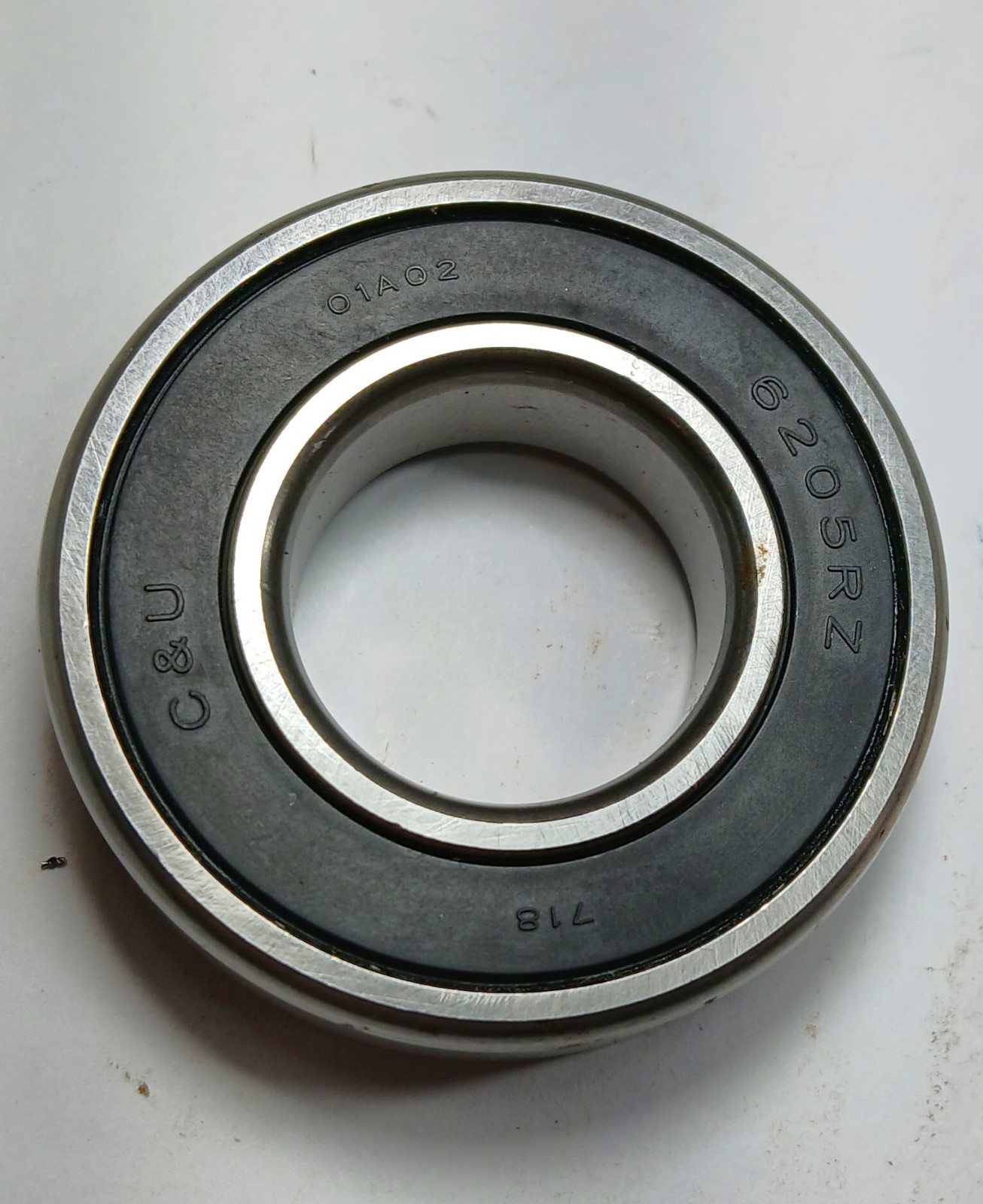 1 NEW C&U 6205RZ RADIAL DEEP GROOVE BALL BEARING NNB ***MAKE OFFER***