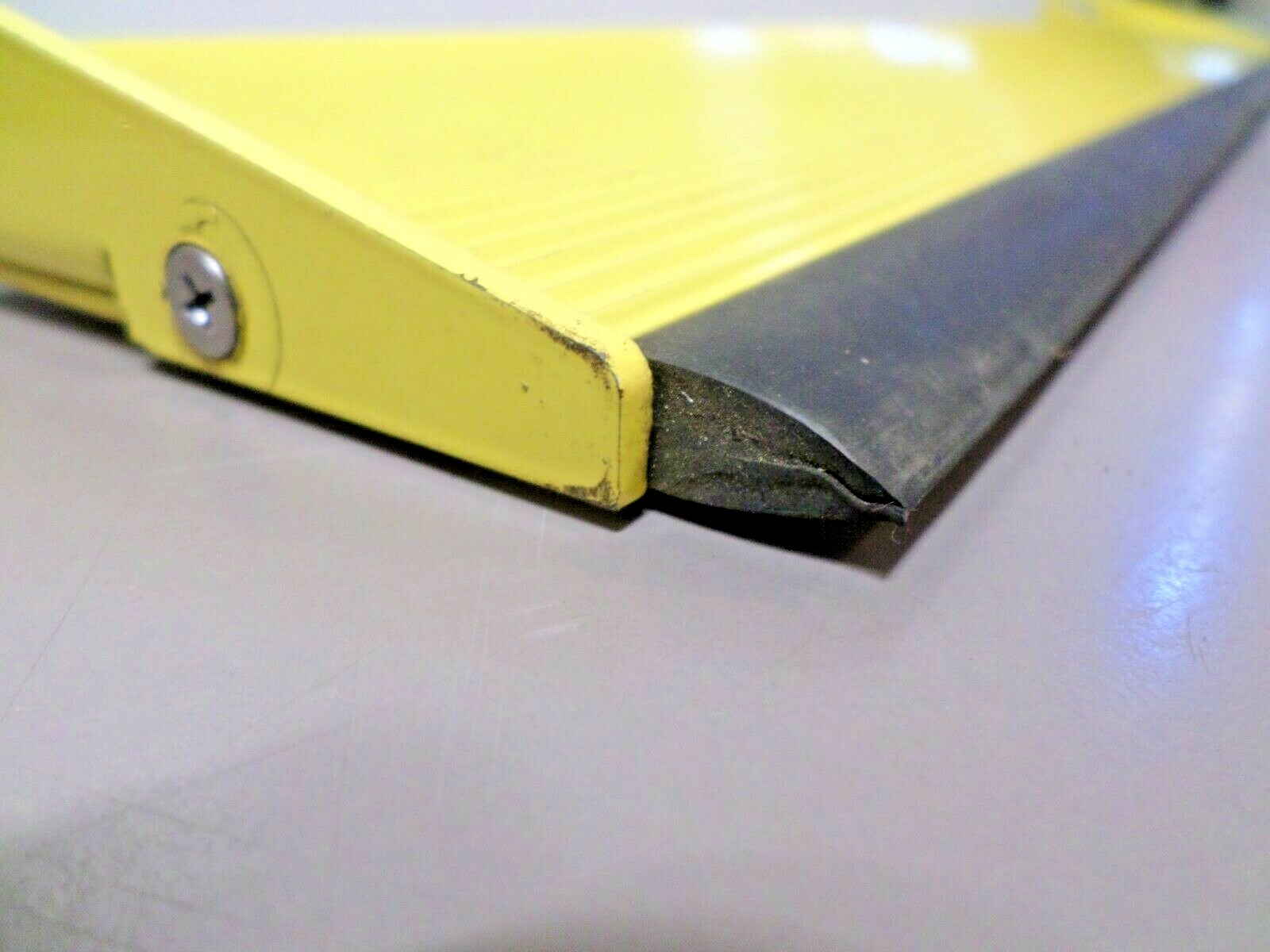 Safety Yellow 35″ x 5-1/2″ Aluminum Flip-Up Threshold