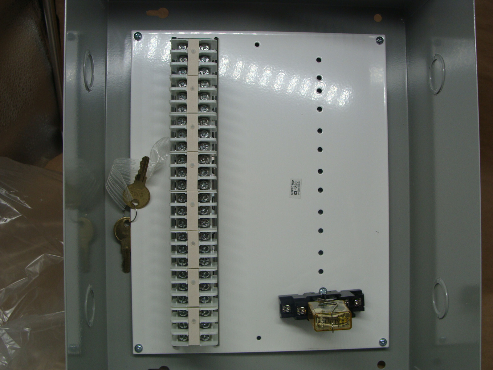 ALLEGION VON DUPRIN JB7 INTERFACE BOX 24VDC X SPDT RELAY EBOX.102