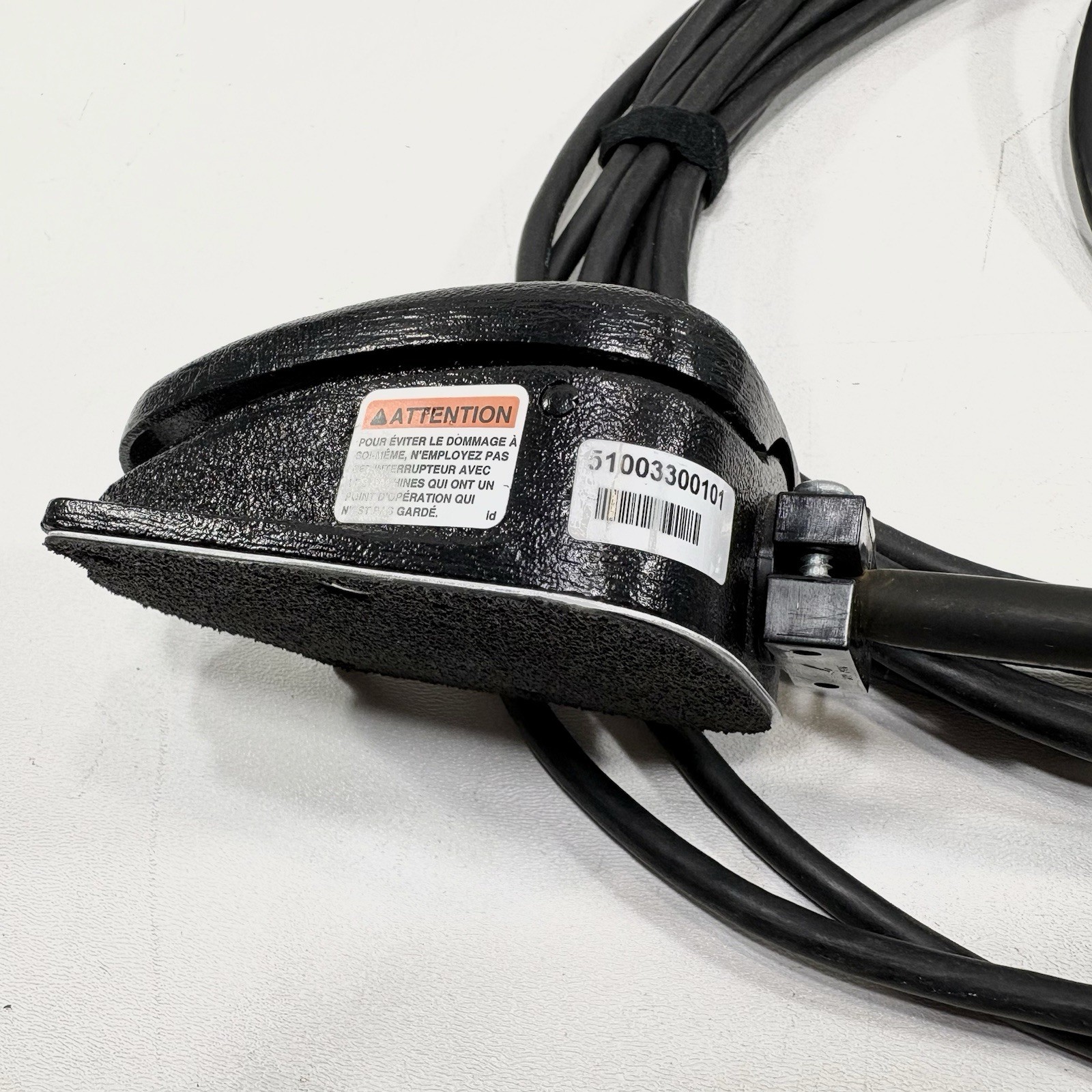 LINEMASTER 632-S, Clipper Series Foot Operated Switch, SPDT, (On), 20 A, 250 V