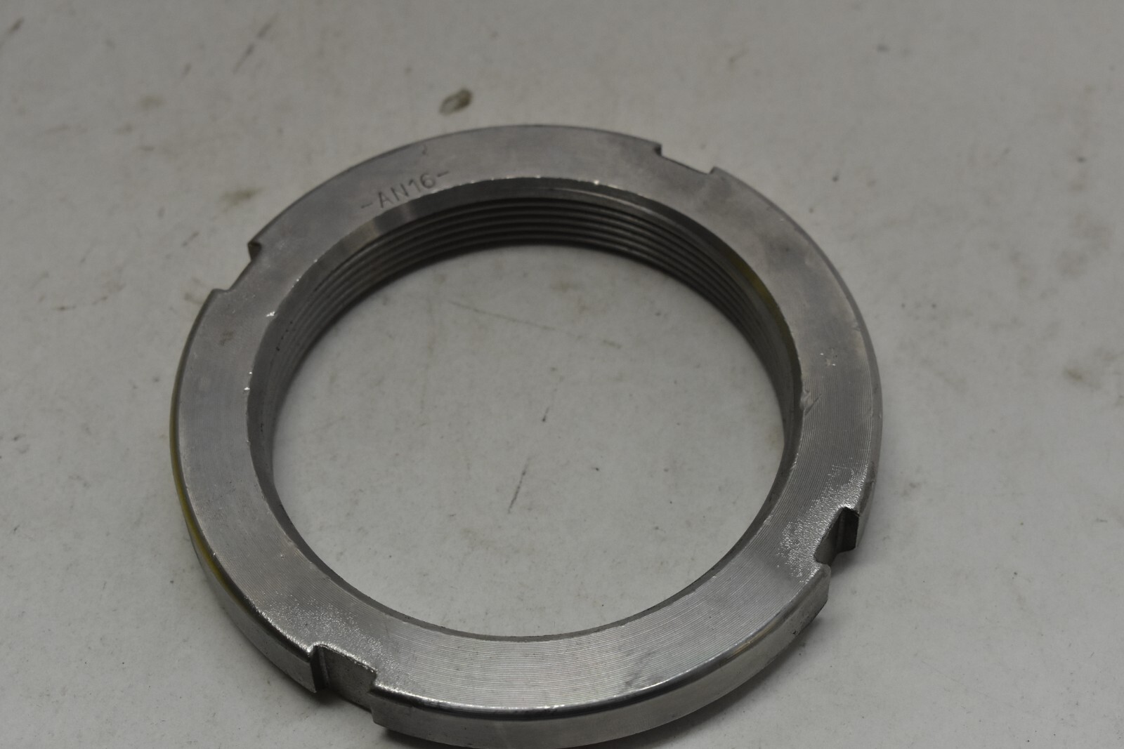 Applied AN16 Standard Locknut 102195231 RH Steel M80 12 TPI 4-5/32″ OD