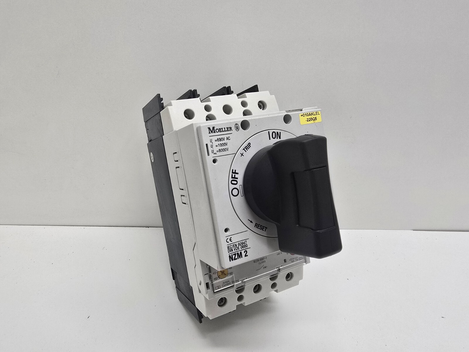 GOOD USED! MOLLER 3-POLE 50A DISCONNECT SWITCH DIN-VDE-0660 NZM-2
