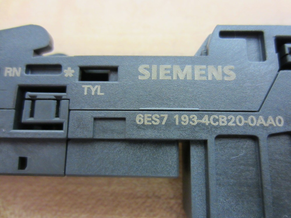 Siemens 6ES7 193-4CB20-0AA0 Terminal Module (Pack of 2)