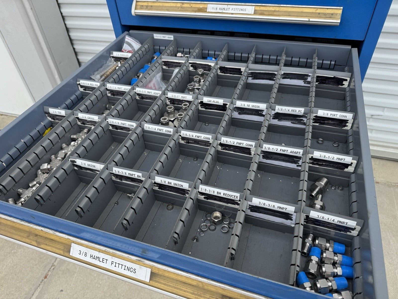 Ham-Let / Swagelok Fittings – 8 Drawer cabinet included (1000+ Pieces Estimated)