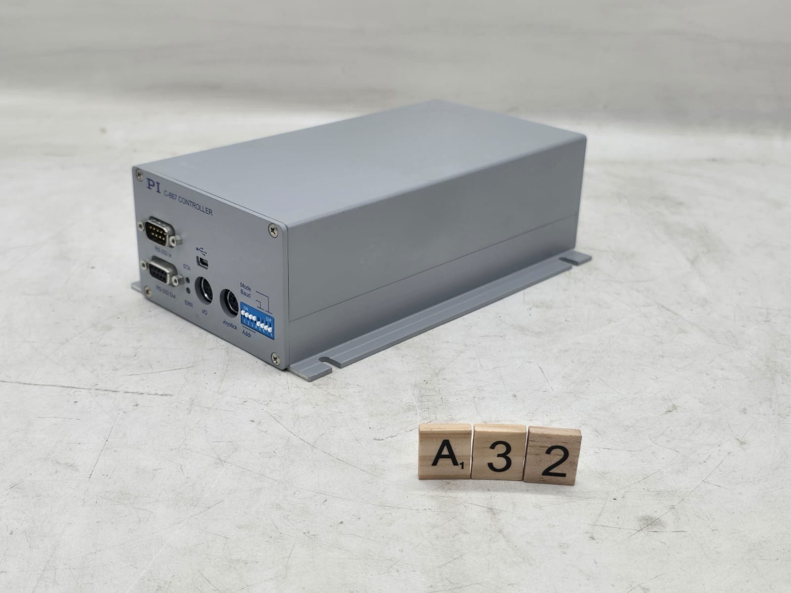 Physik Instrumente PI C-867 Controller PILine Piezo Motor Driver RS-232 USB Lab