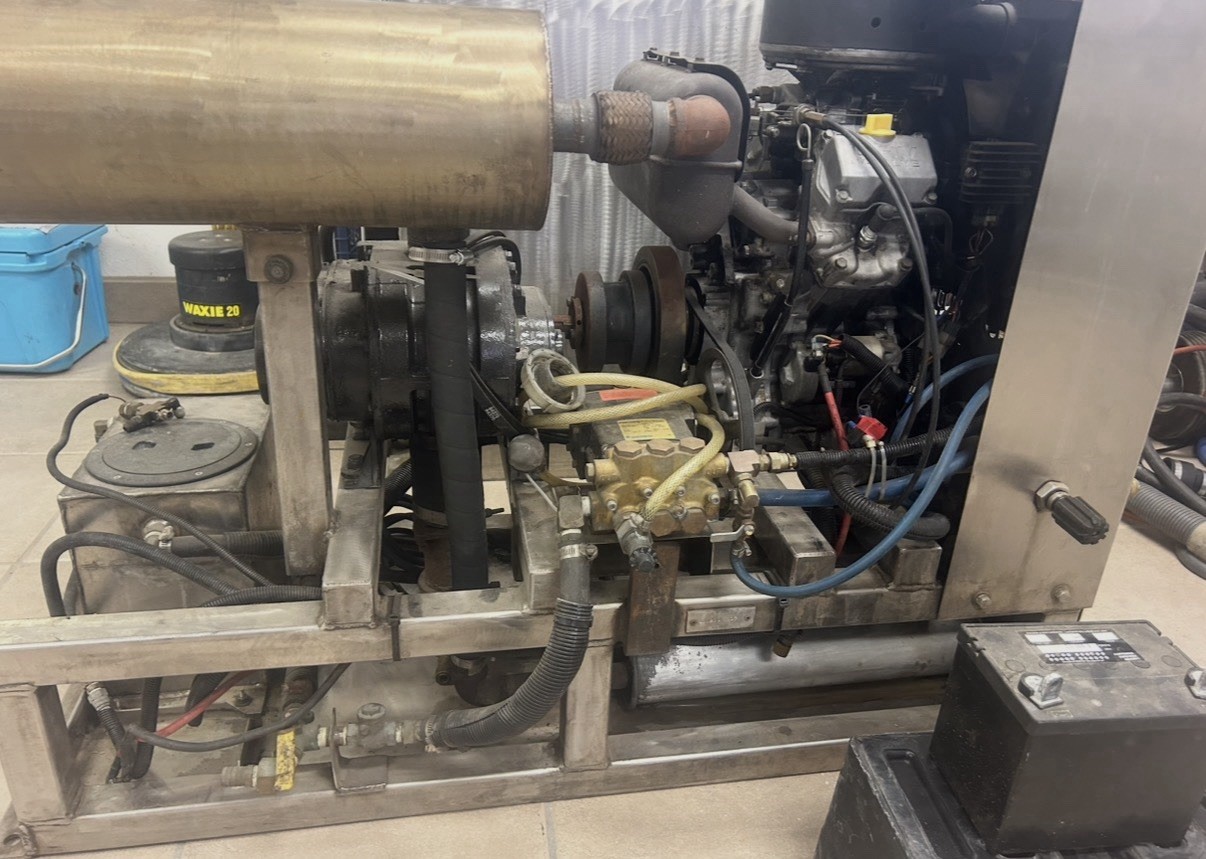 Steamaction 1 800 TRUCK MT Truck Mount Cleaning Machine Skid-Mounted Industrial