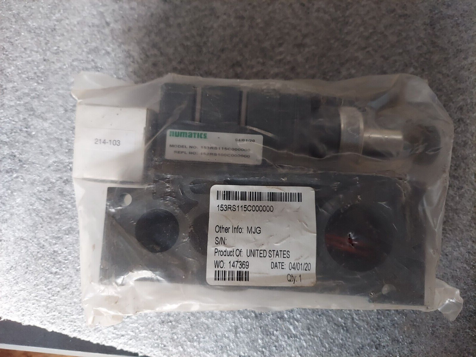New Numatics 153RS115C000000 Regulator