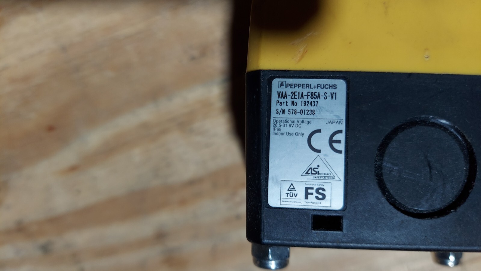 New Pepperl & Fuchs VAA-2E1A-F85A-S-V1 192437 Emergency Stop Button
