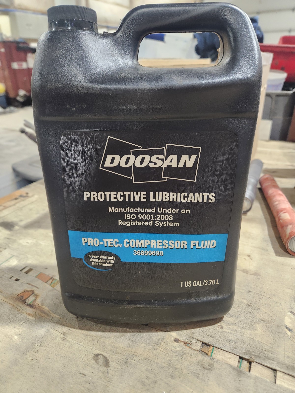 Doosan 36899698 Pro-Tec Compressor Lubricant, 1 Gallon