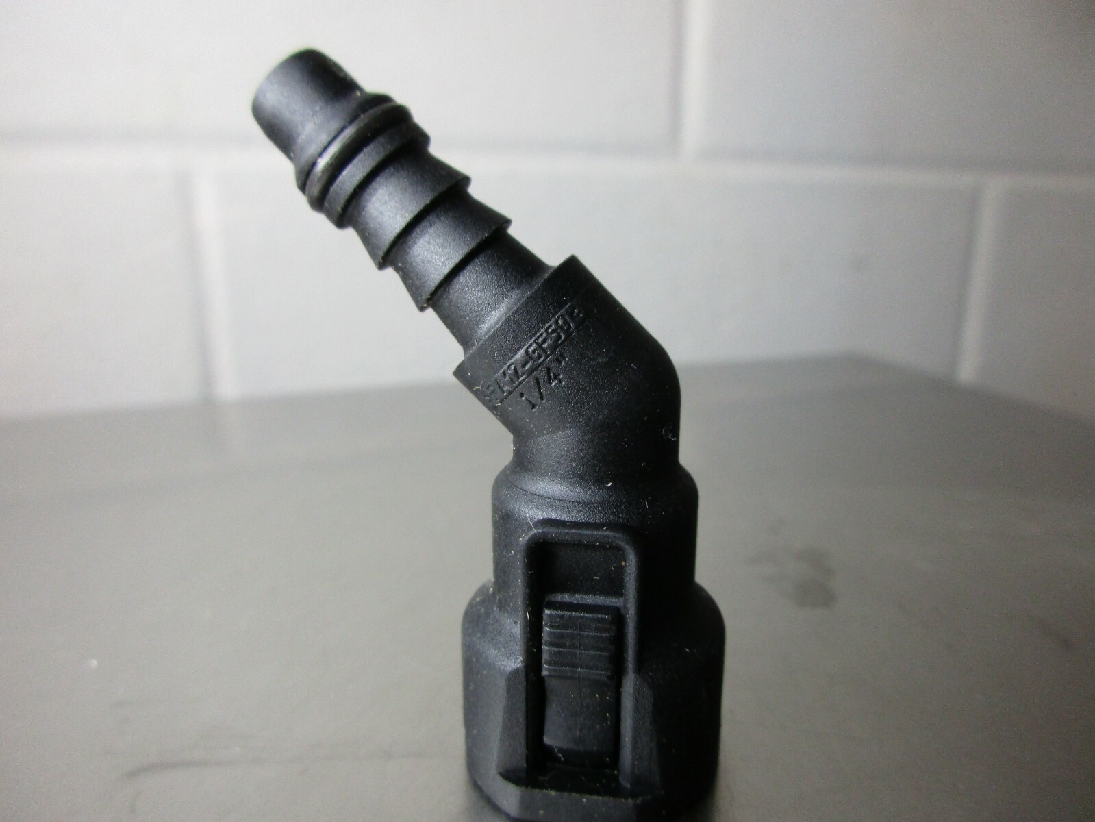 Norma RSS 5/16″ PA12-GF50 UK04 45 Deg. Connector, Look at Pics For Dimensions
