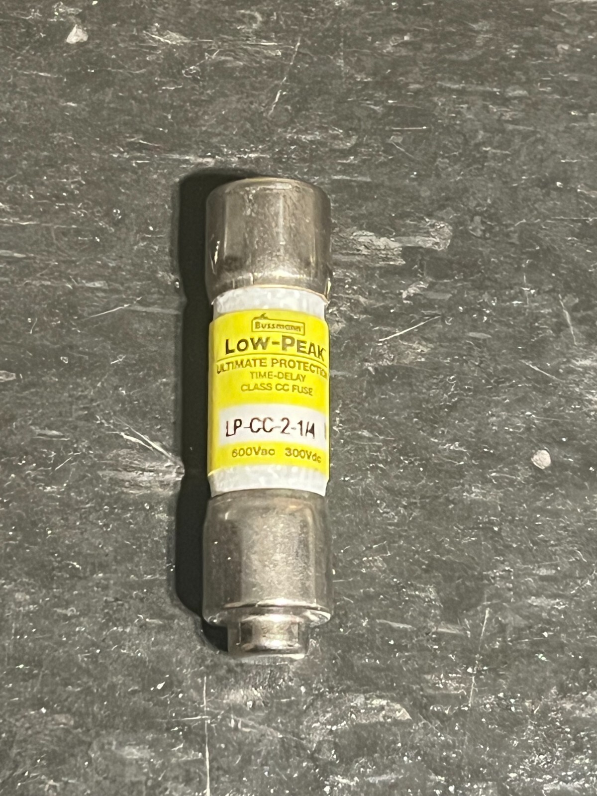 bussmann lp-cc-2-1/4 nos no packaging