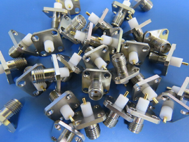 ROSENBERGER 32K42W-500S3 Qty of 5 per Lot SMA, FEMALE; 4 HOLE FLANGE