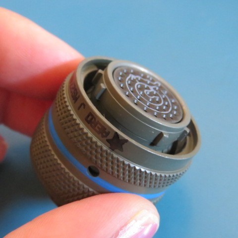 1X AERO MS27467T15B35S 37 Position Circular Connector Plug Female
