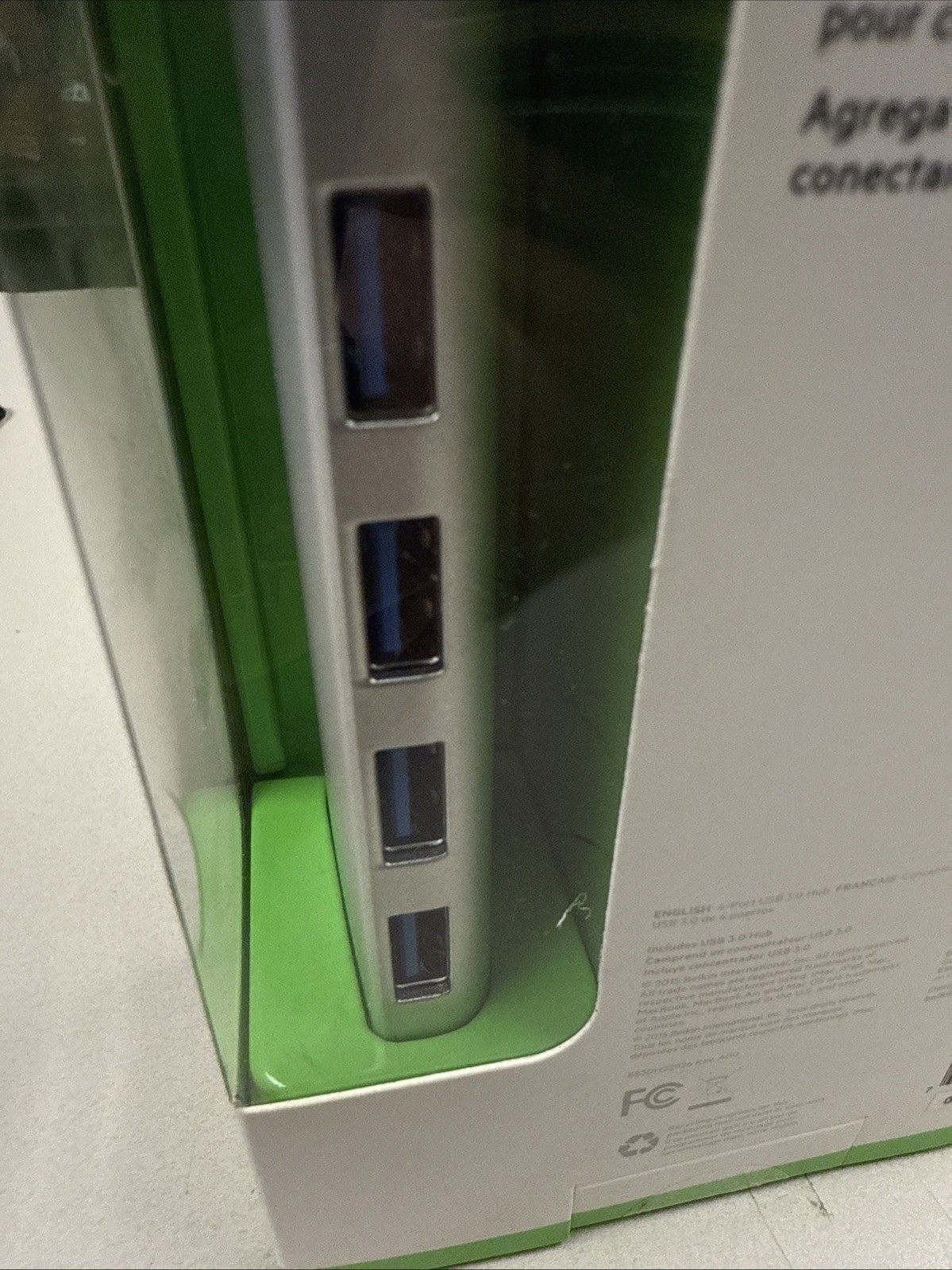 Belkin 4-Port USB 3.0 HUB New Mac / PC 4 Port Sync HUB