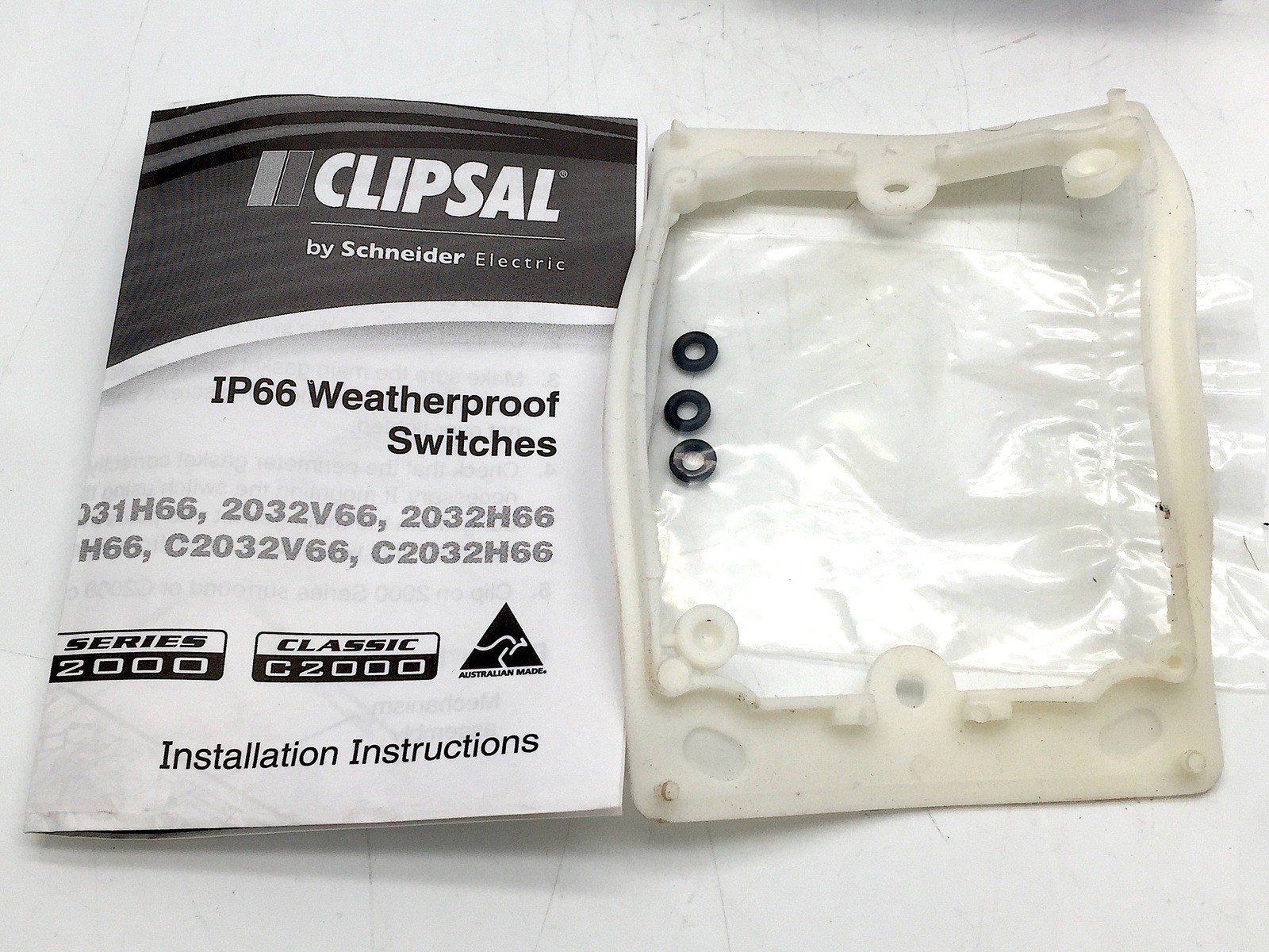 Clipsal 2031H66 Flush Switch 1 Gang Horizontal 10A 250VAC IP66 White