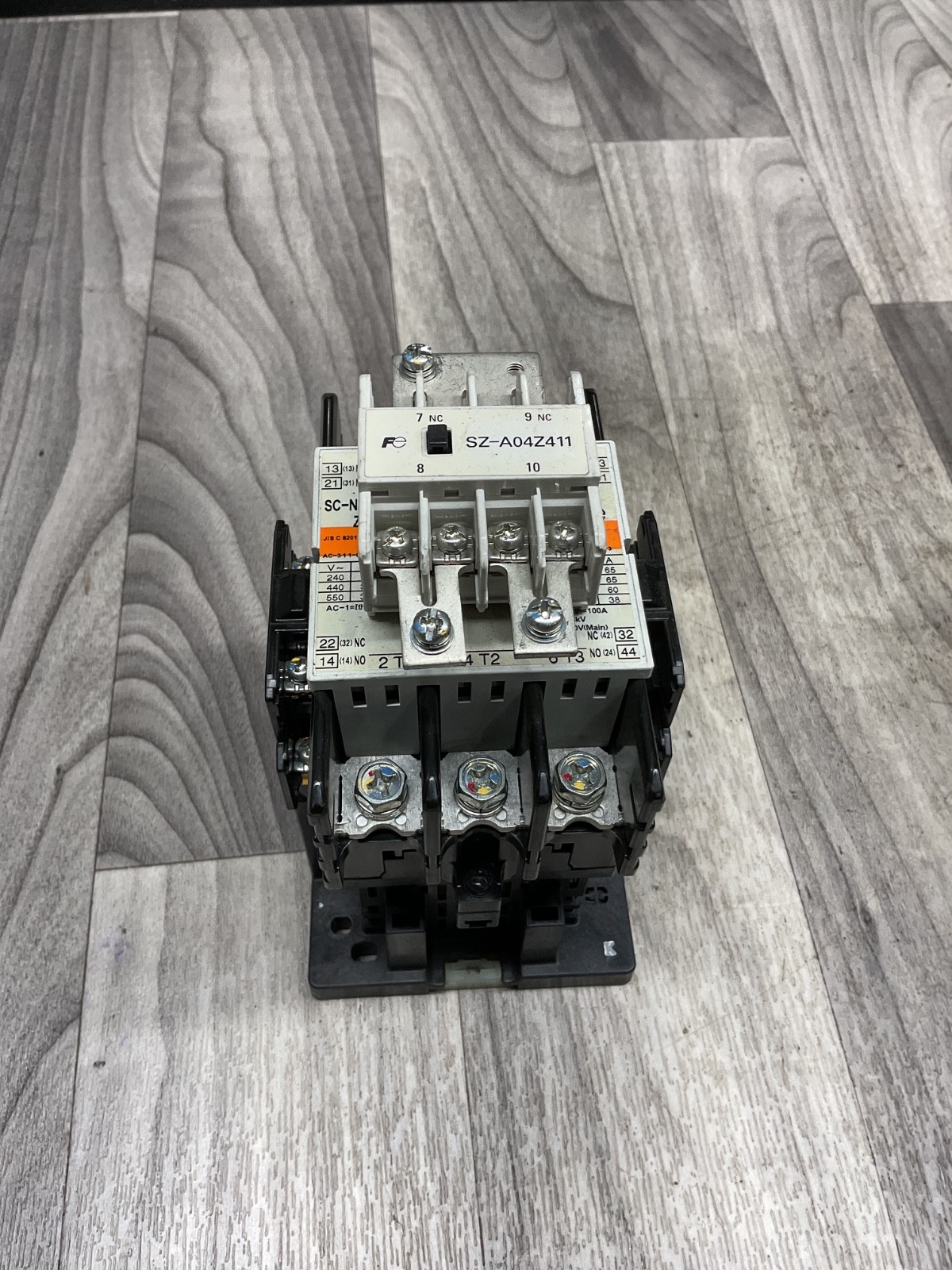 FUJI ELECTRIC SC-N3/G CONTACTOR #4030D141PR5SI