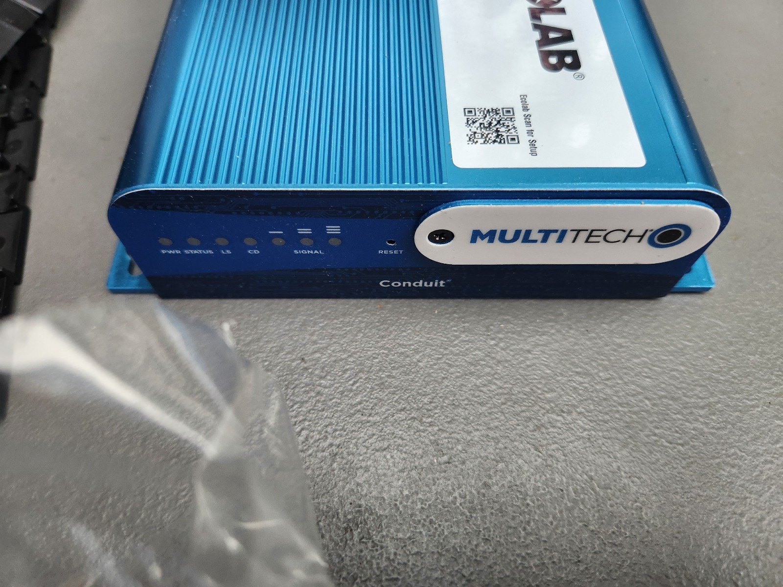 MultiTech Conduit MTCDT-L4N1-240A-915-PEST-US Programmable Gateway