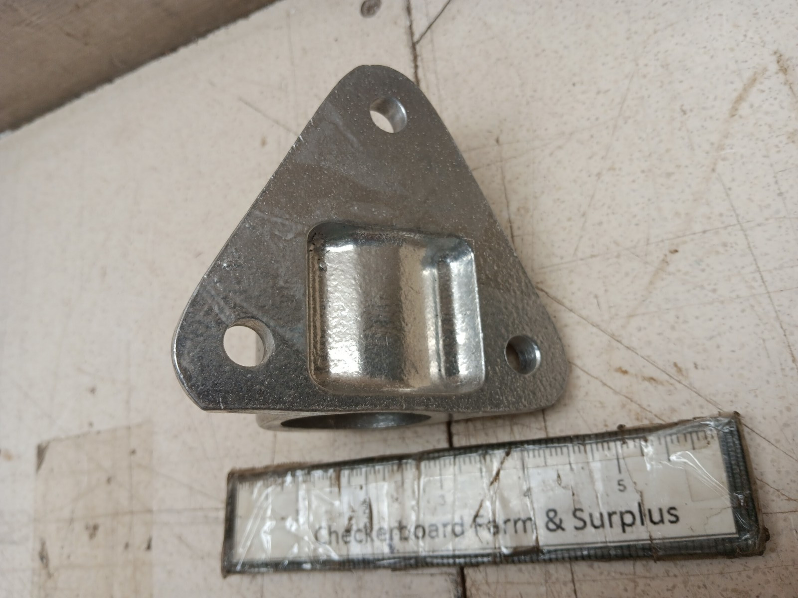 NOS Wall Mount Flange Pipe Rail Fitting Triangular 1-1/2″ Pipe McMaster-Carr