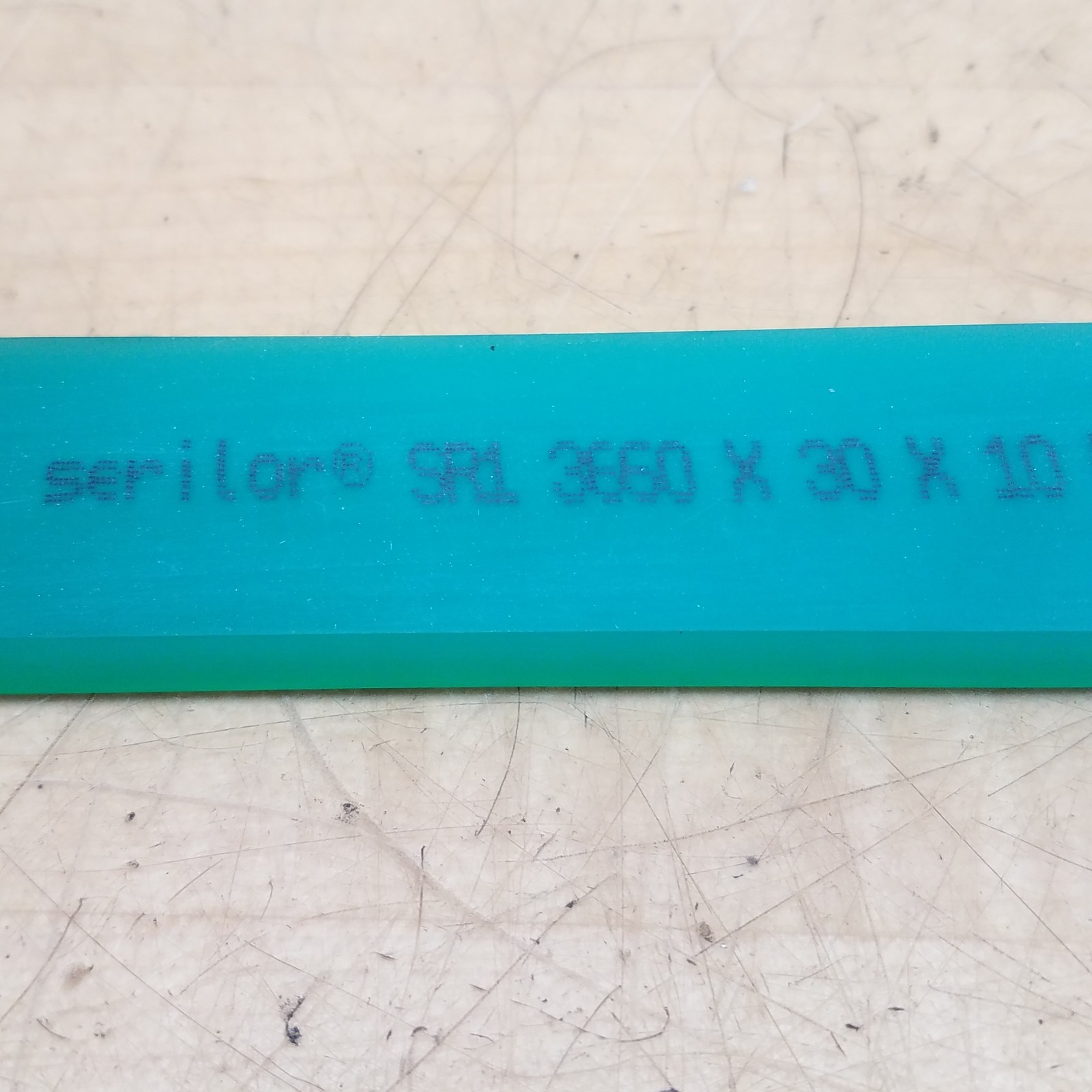Lot Of 5 – Serilor EU-75P0 SR1 Squeegee, Green, 30mm Width, 7″ Length, 75 Shore