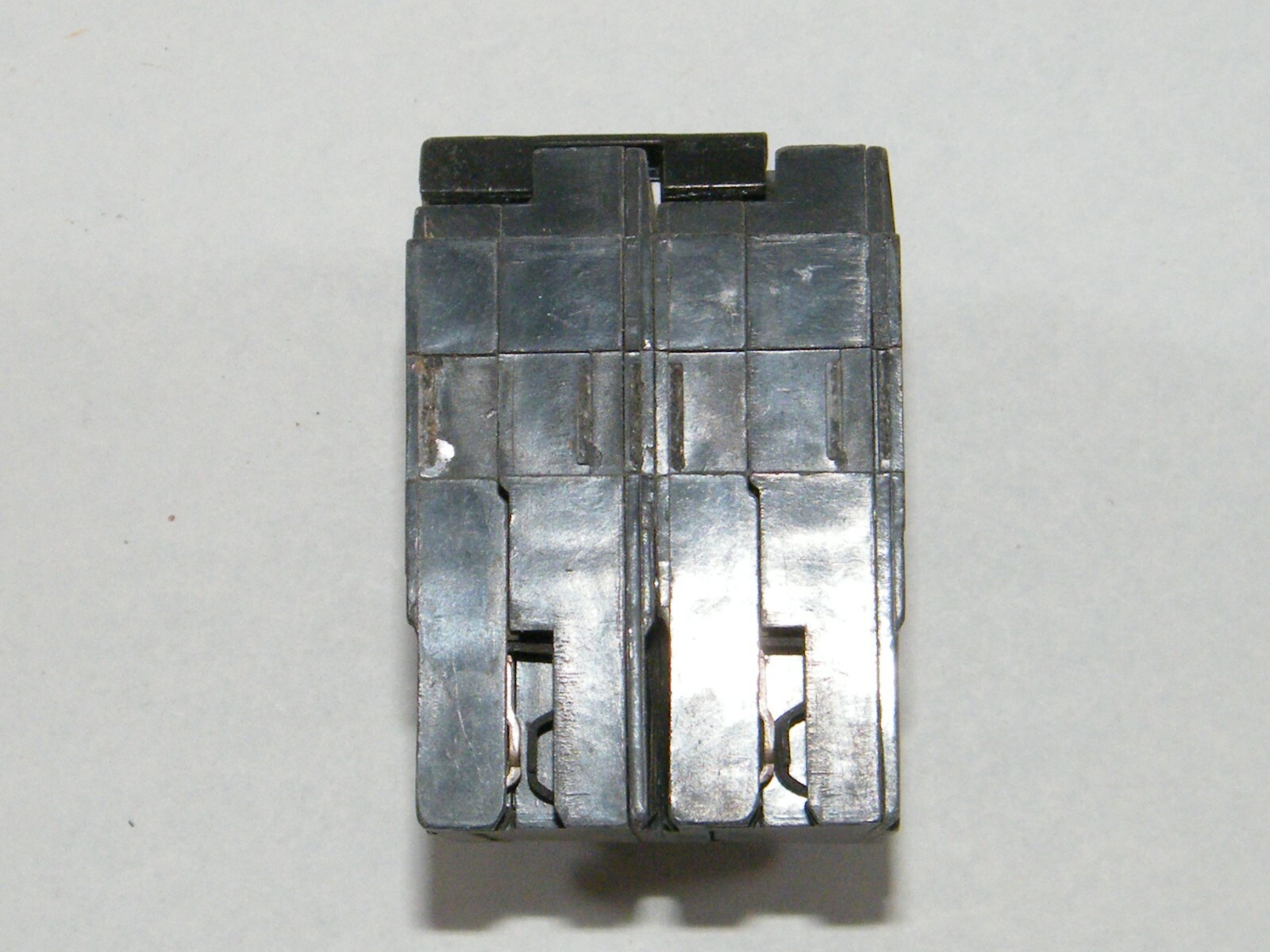 GENERAL ELECTRIC GE E51075 AC-310 THQL-GF 2 POLE 20A BREAKER