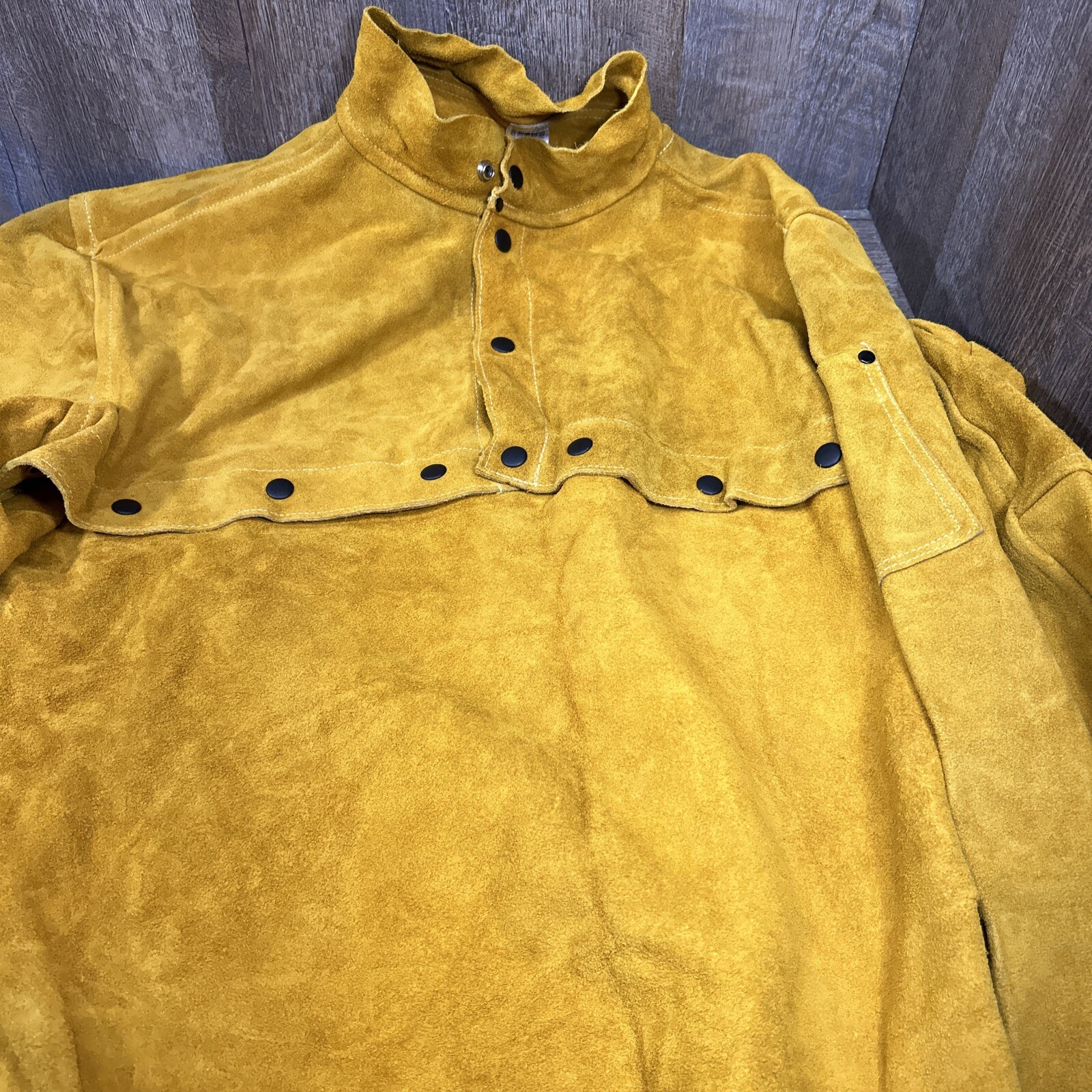 Tillman 3221-142X 2X Large Side Split Cowhide Cape Sleeve & Bib