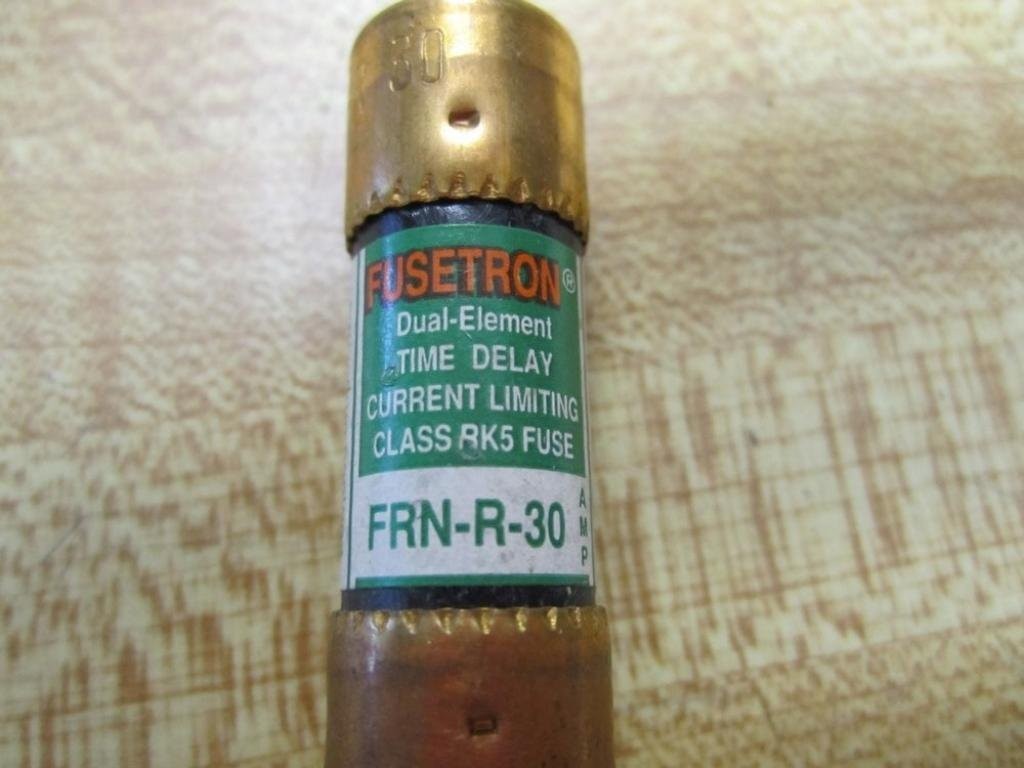 Bussmann FRN-R-30 Fusetron Fuse FRNR30 (Pack of 10)
