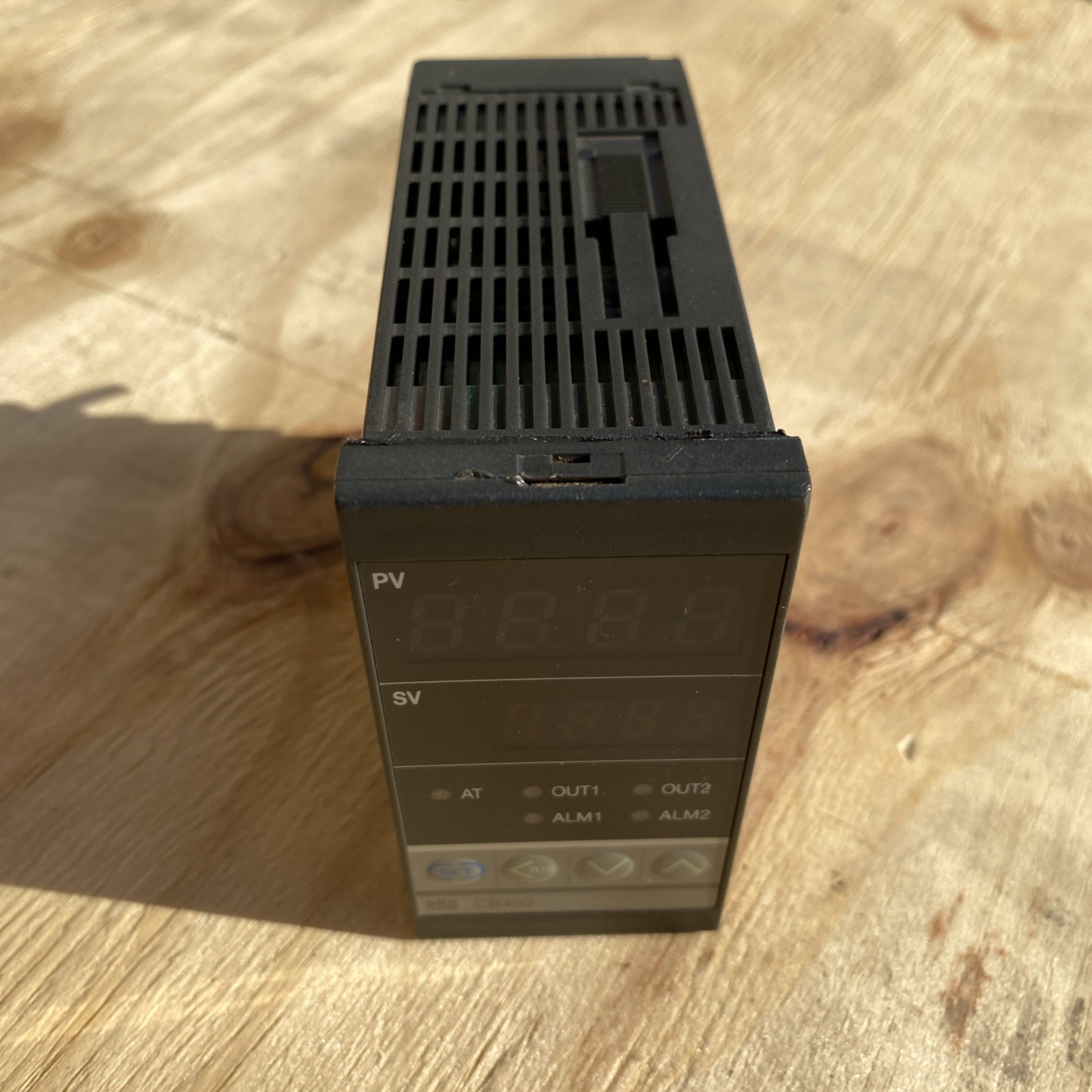RKC CB400, TEMPERATURE CONTROLLER, FJA3-M*NN-N1/A/Y