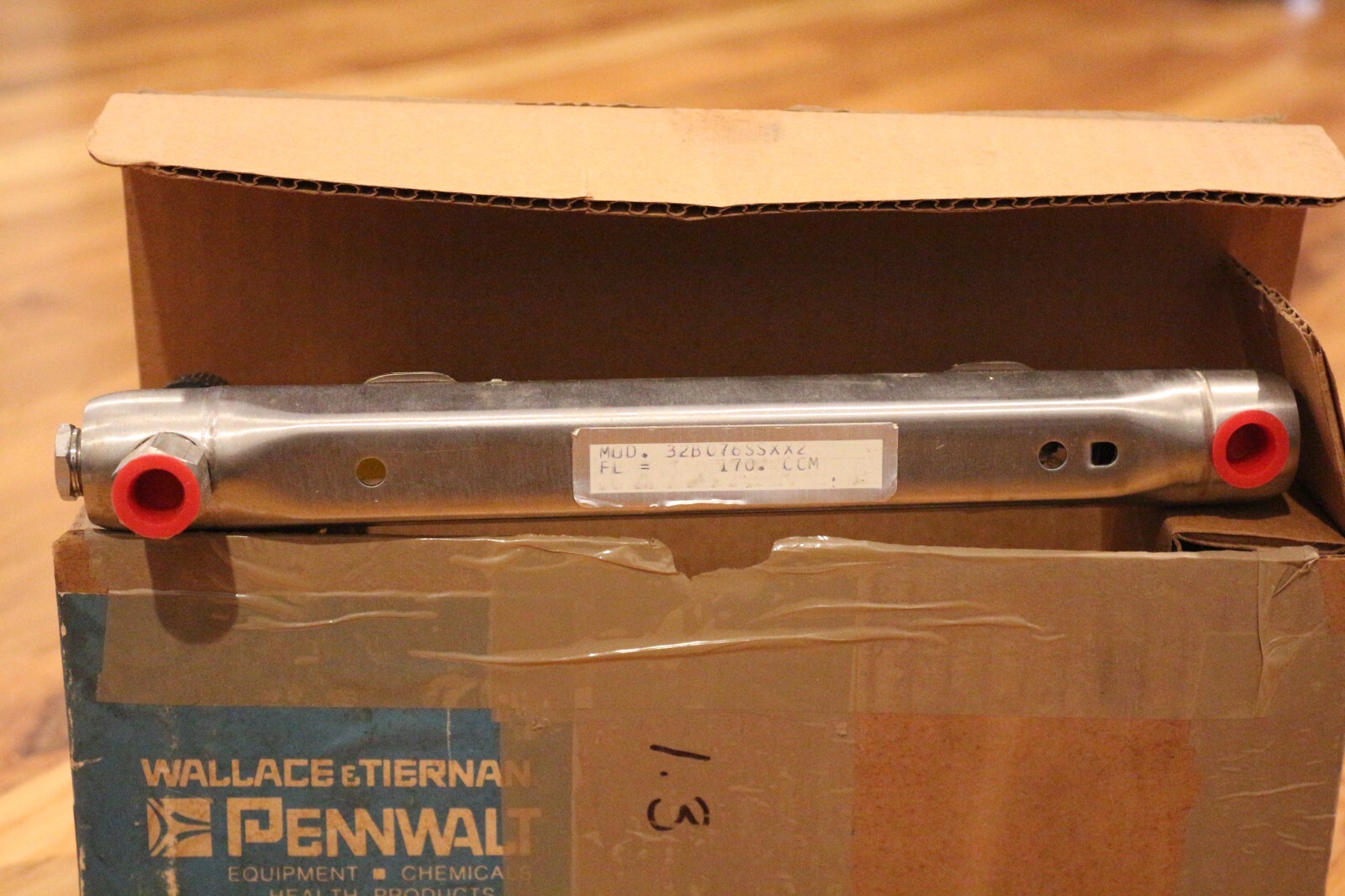 WALLACE & TIERNAN PENNWALT LOW-FLOW VAREA-METER, MDL-32BC76SSXX2, Flow = 170 CCM