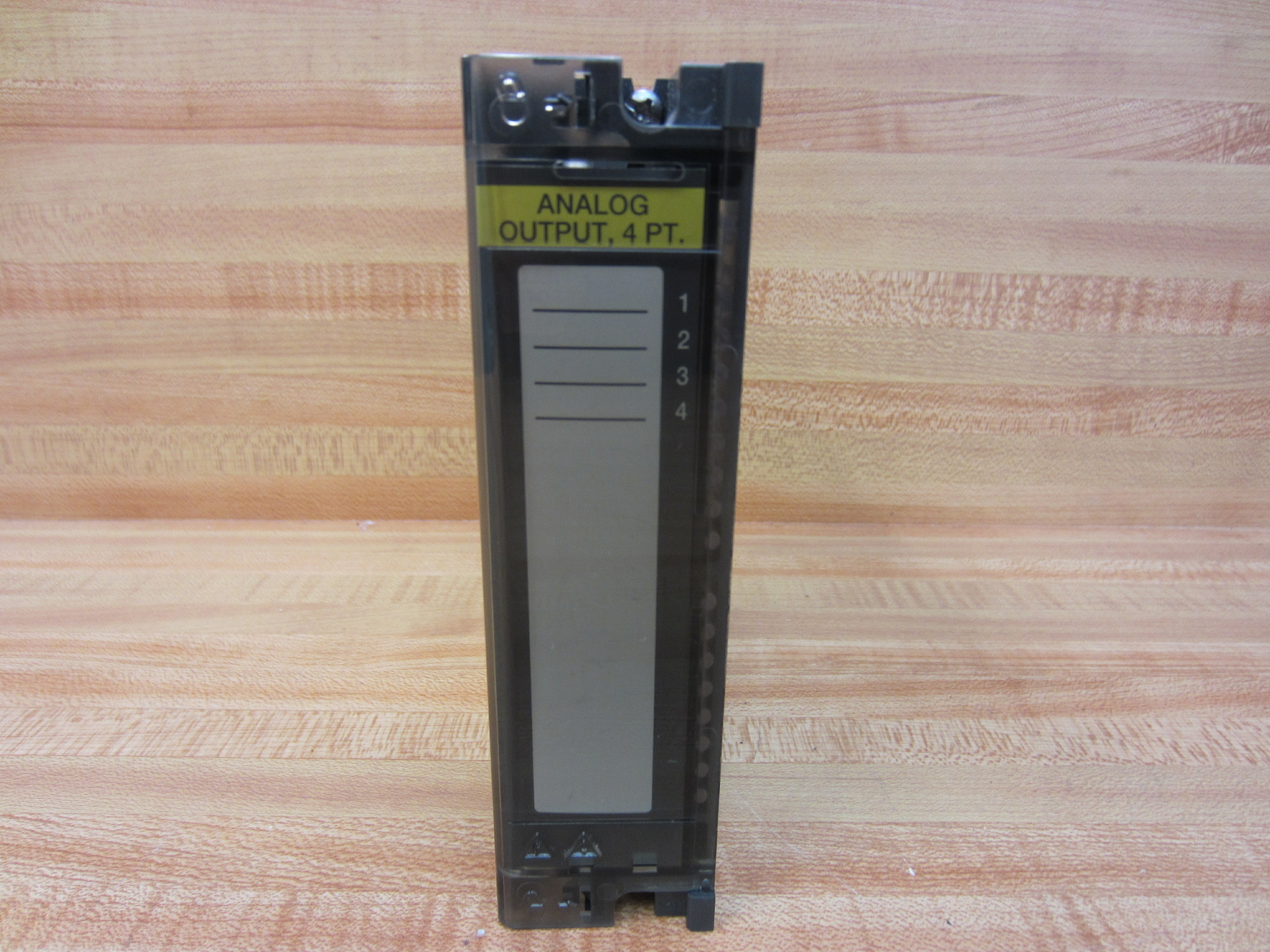 Honeywell 900B01-0001 HC900 4-Pt.Analog Output Module 900B010001