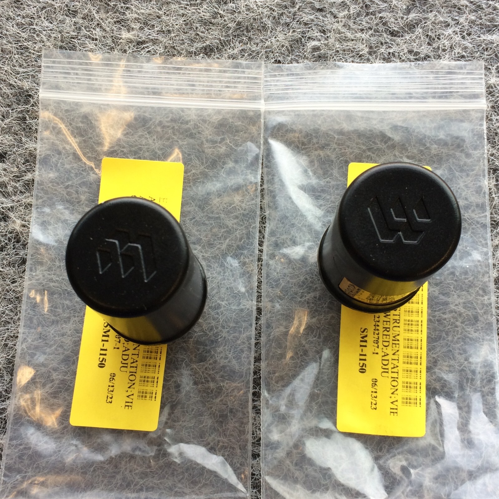 LOT OF 2 WAITES ACCELEROMETER INSTRUMENTATION 2AUGB-M001 25402-M001 SM1-1150