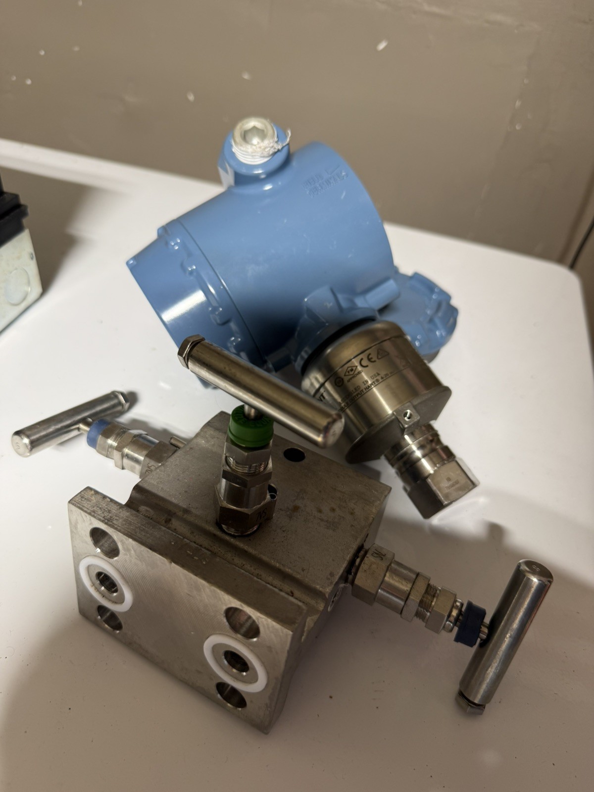EMERSON ROSEMOUNT PRESSURE TRANSMITTER 300S1AAK5M5