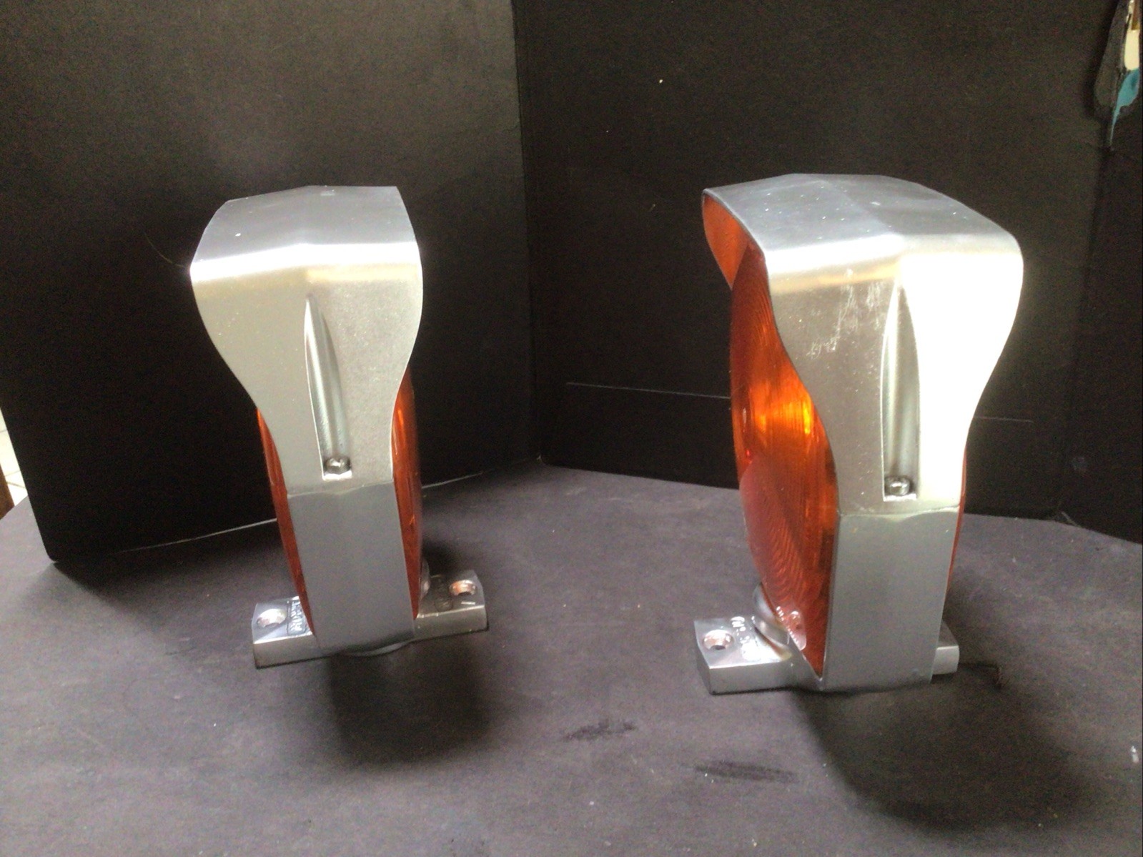 Arrow 506 Double Sided Pedestal Signal Lamp Amber/ Refurbished 506