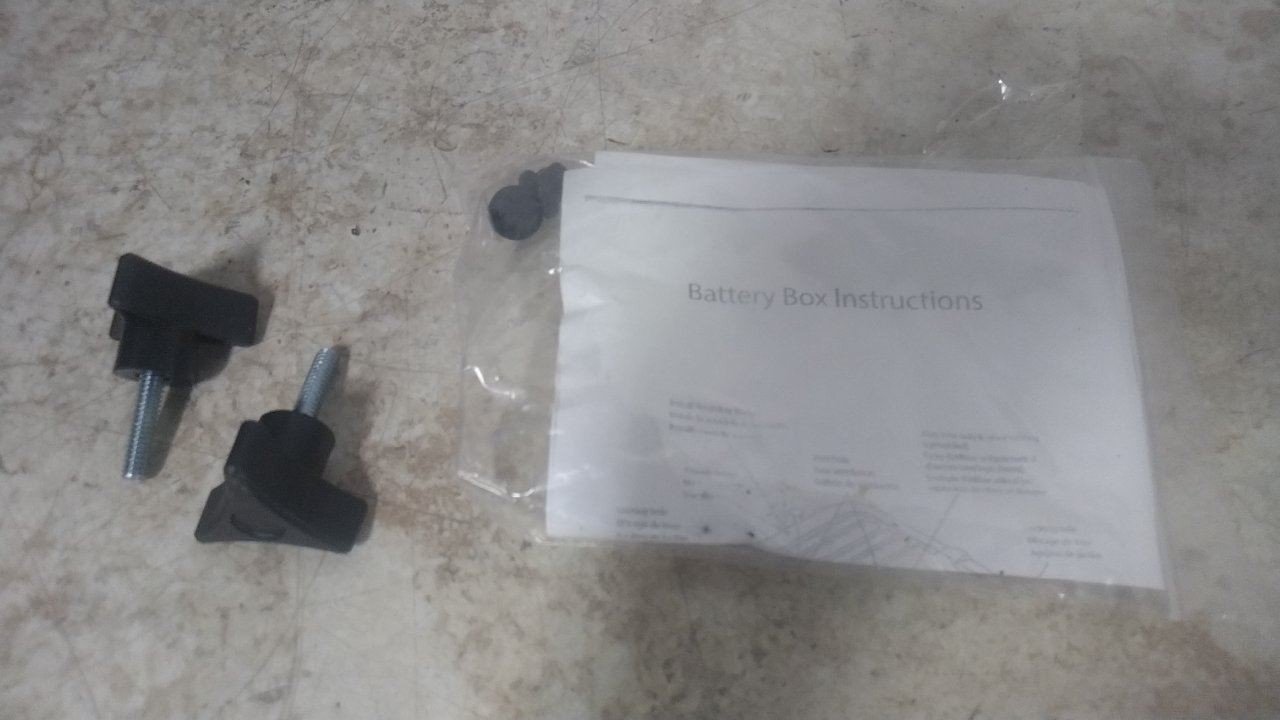 Grote 84-9665 22 x 20-1/2 x 9 In Inside Dimensions Black Battery Box