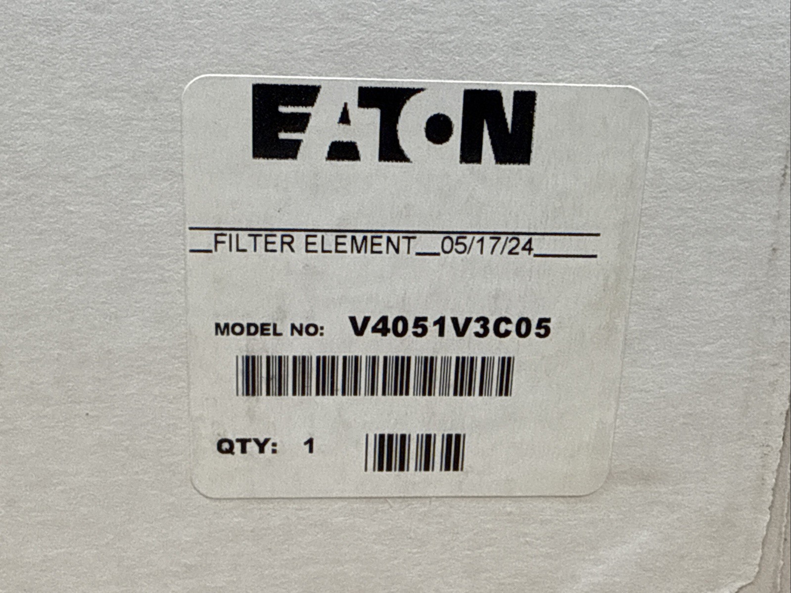 NEW EATON VICKERS V4051V3C05 FILTER ELEMENT NIB