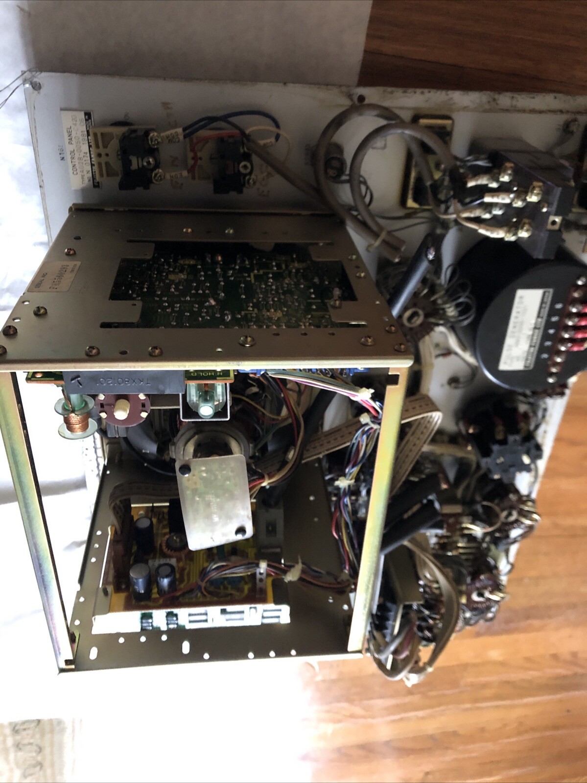 FANUC A02B-0050-C420 CONTROL PANEL,SYSTEM 6T,A860-0200-T021,A61L-0001-0076,BOXAV