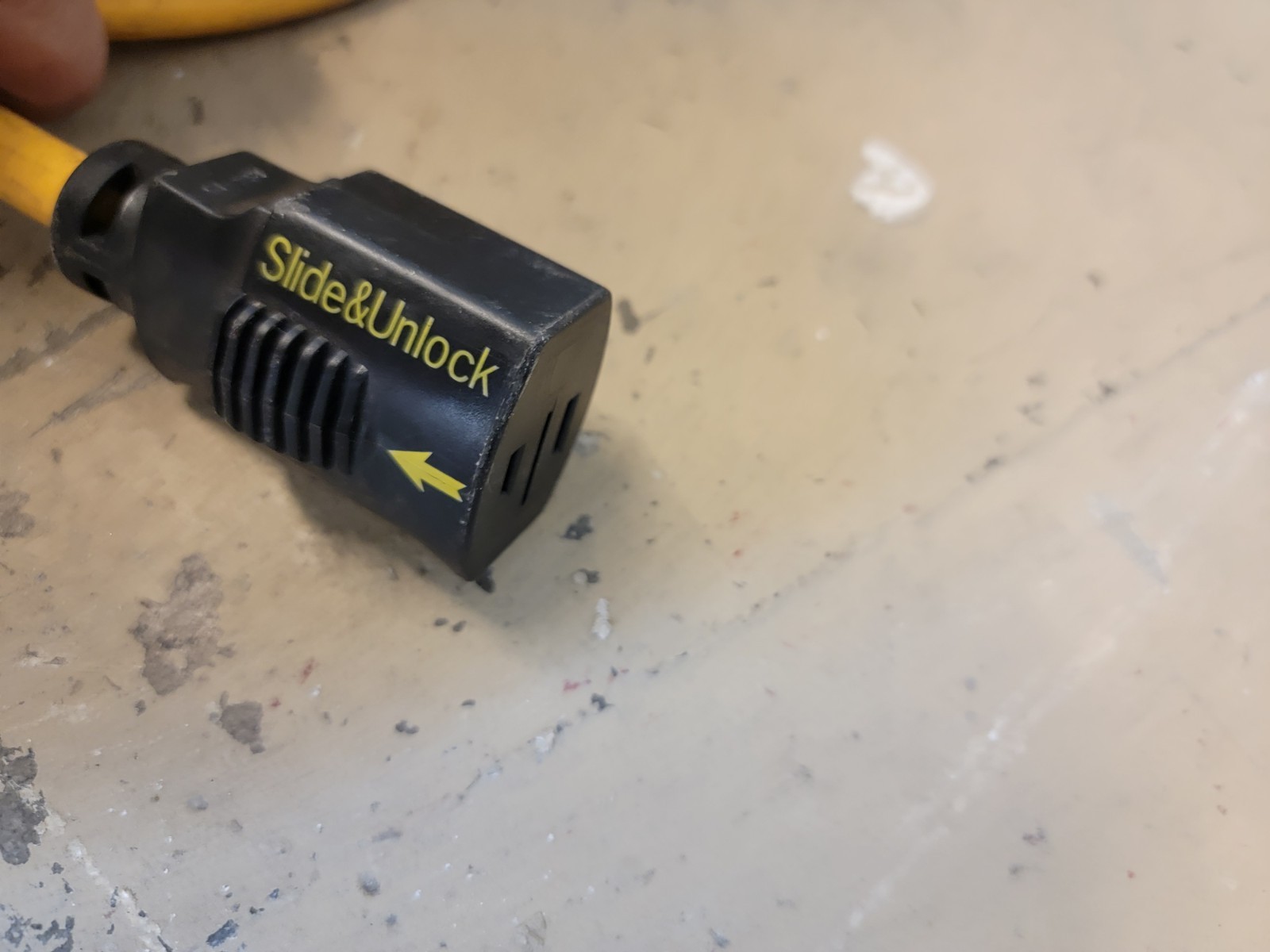 CEP 97132 9000lm Temporary Job Site Light Stringer 50 Ft