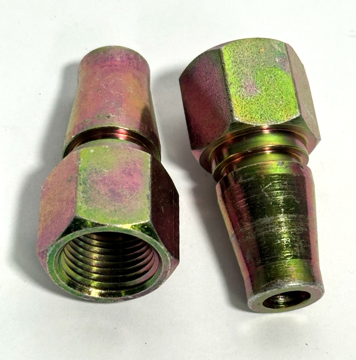 Qty 2, 3M Plug W-3198-2 / 07156 (AAD), 1/2″ Body Size, 3/8″ FPT, Schrader