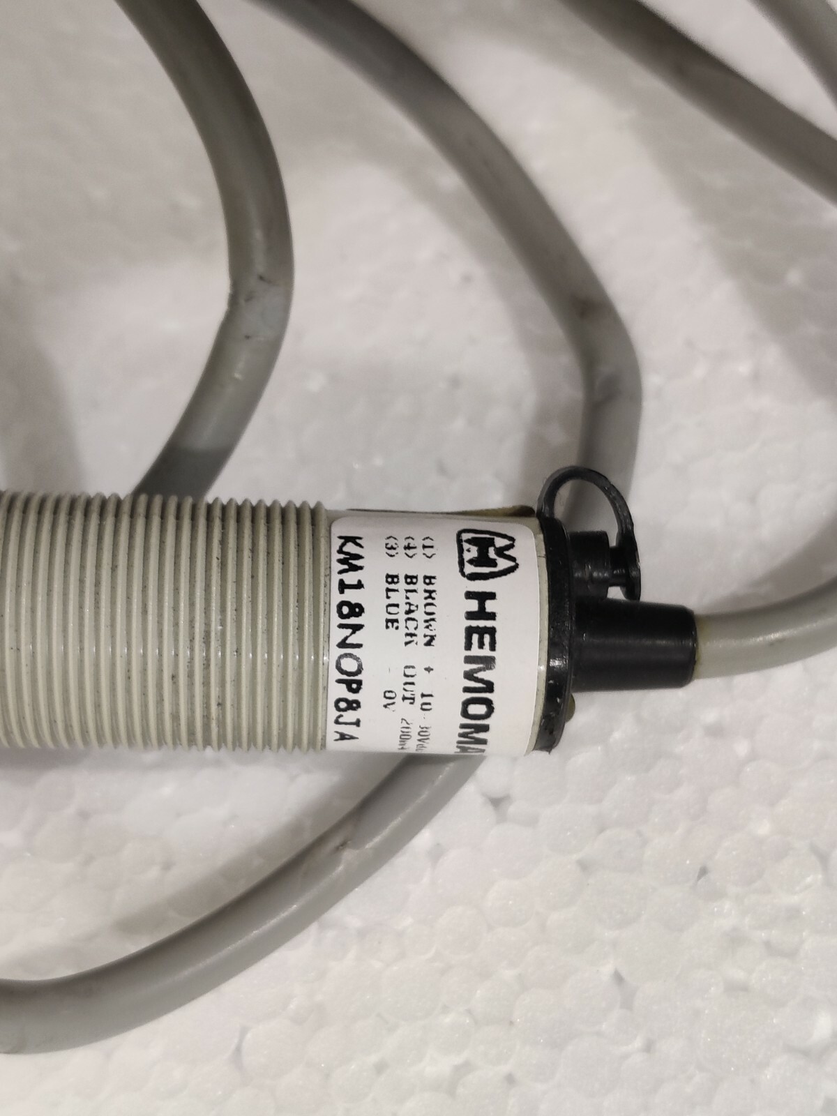 Hemomatik KM18NOP8JA Capacitive sensor built-in