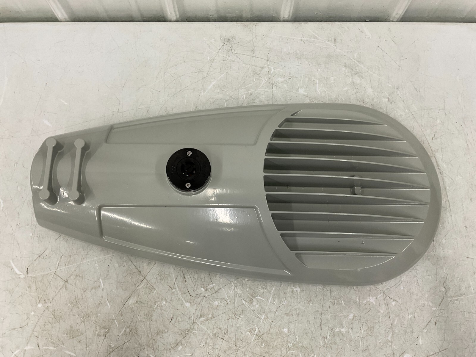 AMERICAN ELECTRIC – ATBM P20 MVOLT R5 Light Fixture 150 to 400W HPS, 120-277V AC
