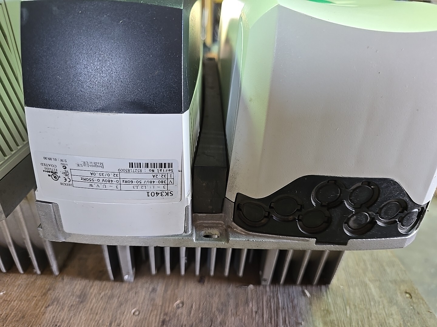 EMERSON CONTROL TECHNIQUES SK3401 COMMANDER SK