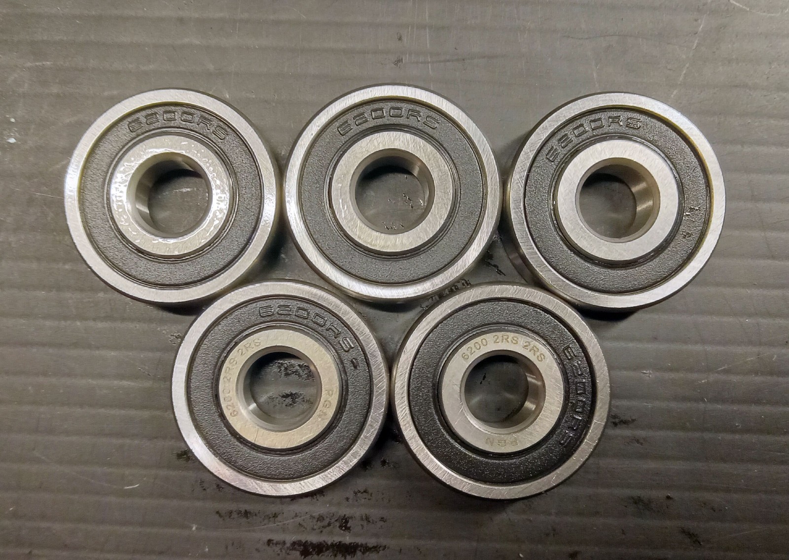 5 NEW PGN 6200 2RS C3 RADIAL DEEP GROOVE BALL BEARING NNB ***MAKE OFFER***
