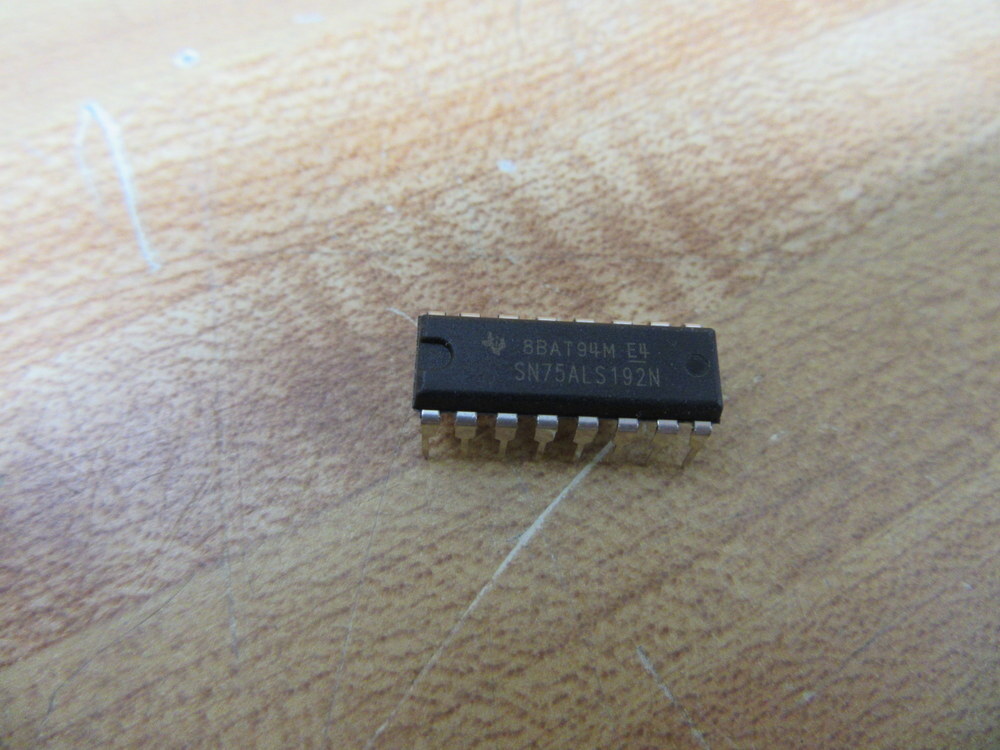 Texas Instruments SN75ALS192N Integrated Circuit (Pack of 11)