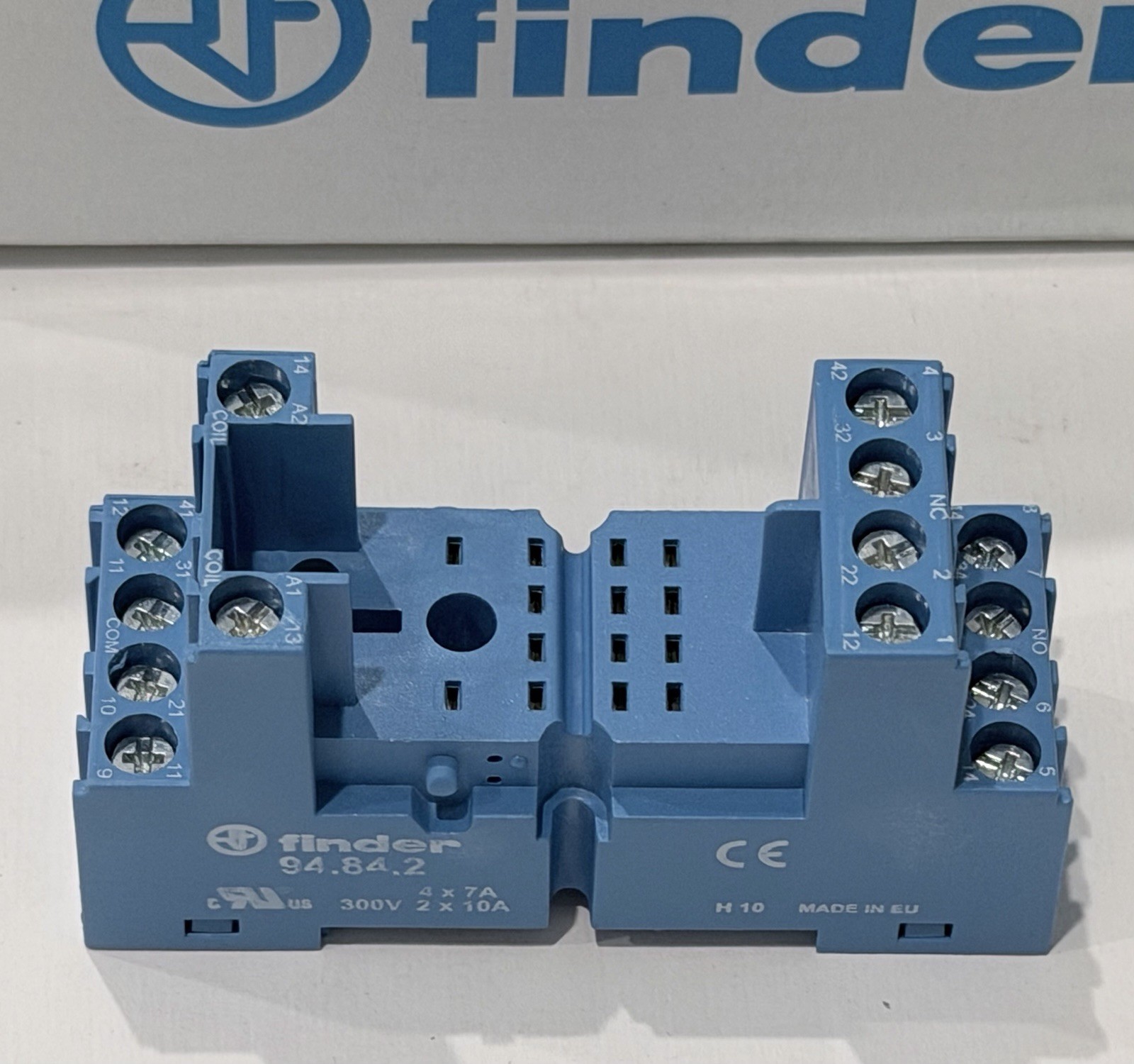 New Finder 94.84.2SMA Relay Socket 94842SMA (Pack of 10)