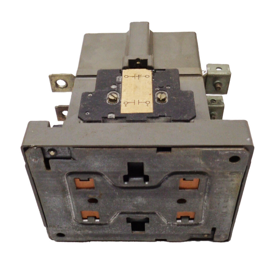 SIEMENS 3TB4817-OA SIZE 3 STARTER 90AMP 600VAC W/ 3TY6 485-0AF8 24V 60HZ COIL