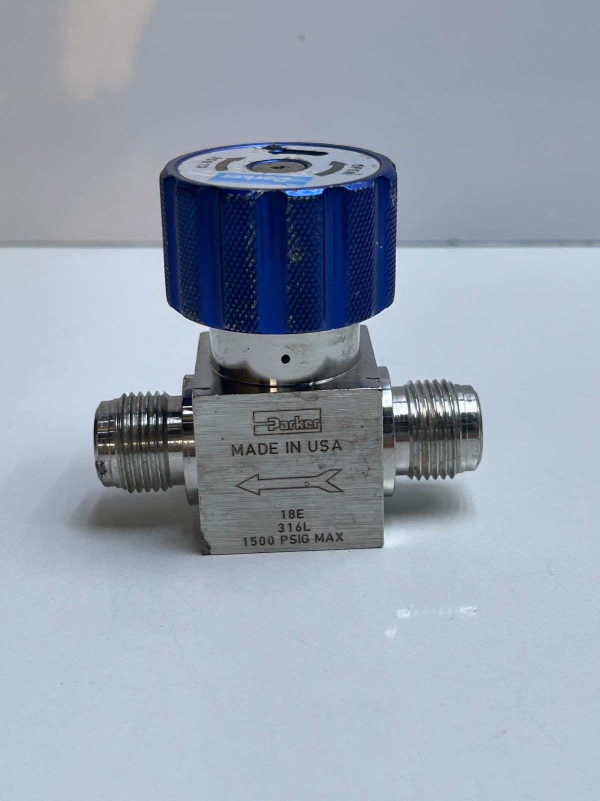 Parker 18E-882VMVM Regulator 1500 PSIG MAX 55500372