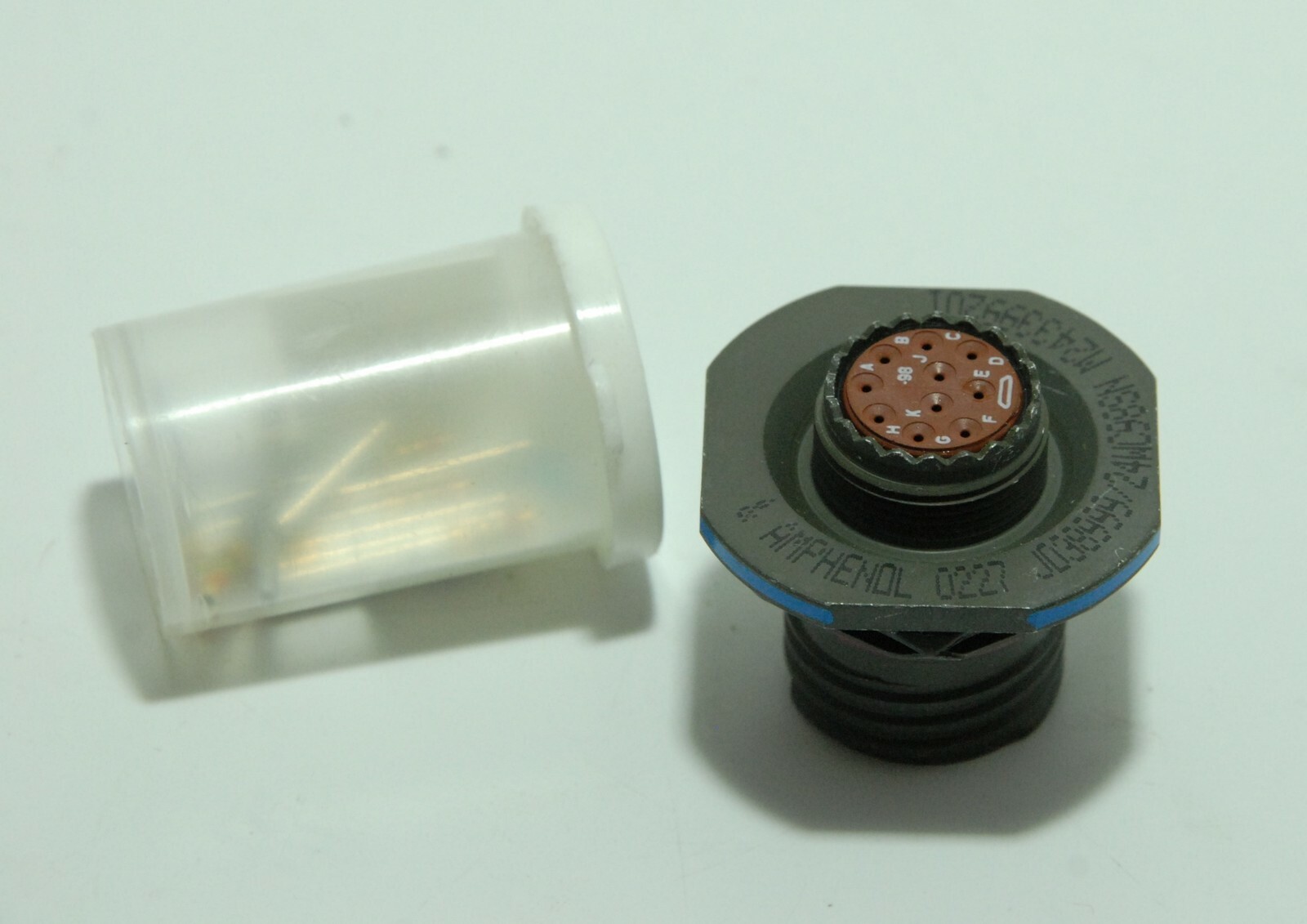 Deutsch Dagan D38999/24WC-98SN Amphenol Ref M164002/40 Connector W/ Pins