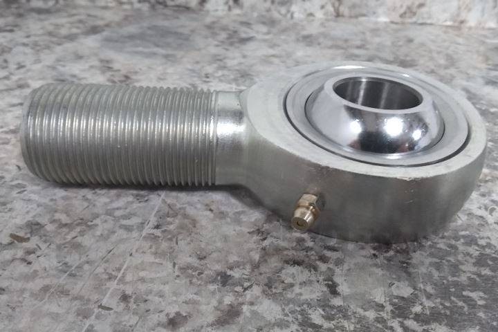 QA1 KML16Z 2 Pk 1 In Bore Dia 2-3/4 In Head OD Precision Greasable Rod End