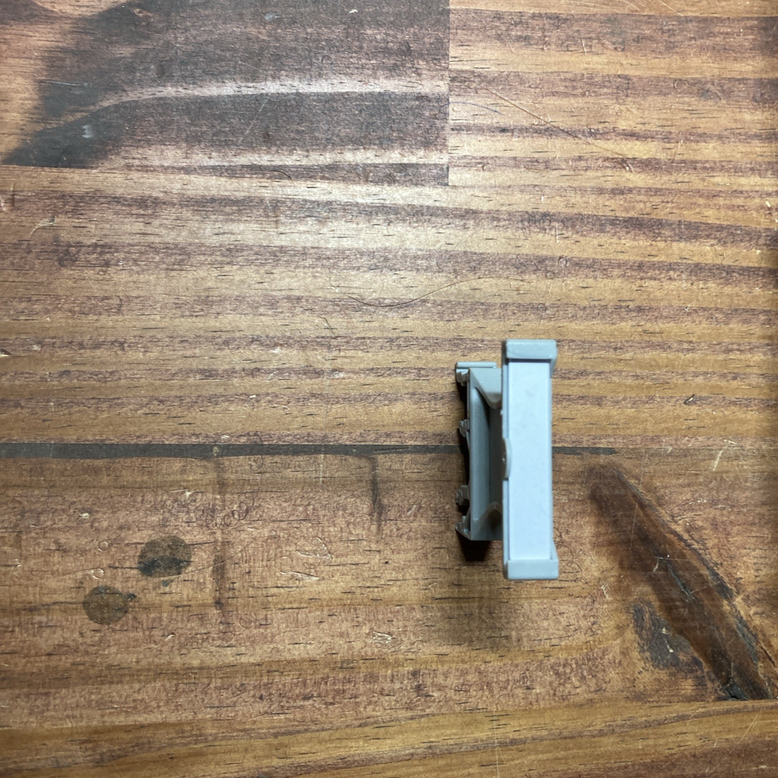 Altech Corp GMH6 Qty of 50. Group Marker Holder Mount On Din Rails