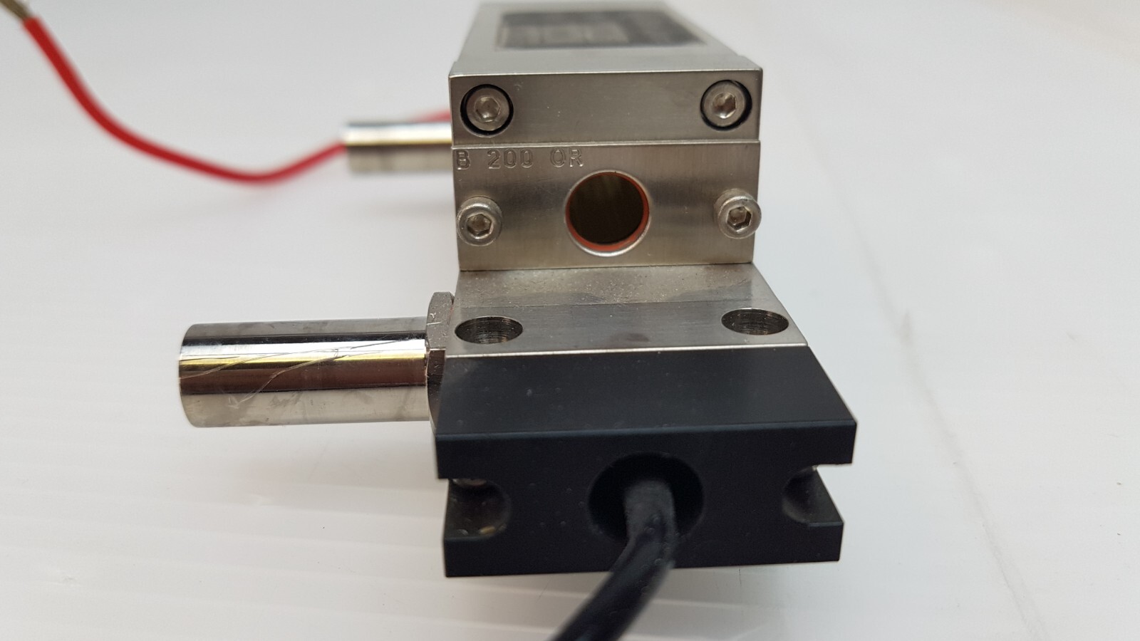 LUMENIS MegaWatt Lasers 8X75F1E1